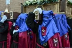 Vía Crucis de la Cofradía de las Caídas de Jesús. /Ana Isla