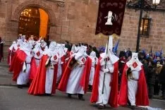 Procesión general de la Cofradía del Santo Entierro. /Ana Isla