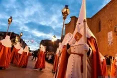 Procesión general de la Cofradía del Santo Entierro. /Ana Isla