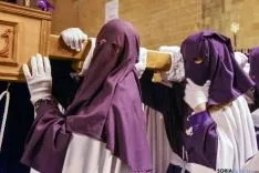 Procesión general de la Cofradía del Santo Entierro. /Ana Isla