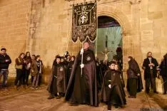 Procesión general de la Cofradía del Santo Entierro. /Ana Isla