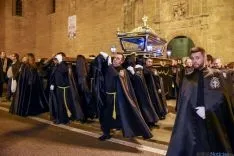 Procesión general de la Cofradía del Santo Entierro. /Ana Isla