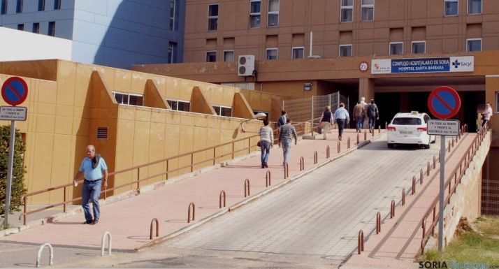 Entrada al hospital de Santa Bárbara en una imagen de archivo./SN