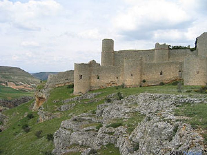 Castillo de Caracena