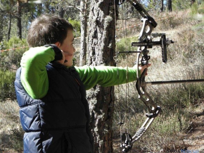 Un joven practicando en Navaleno.