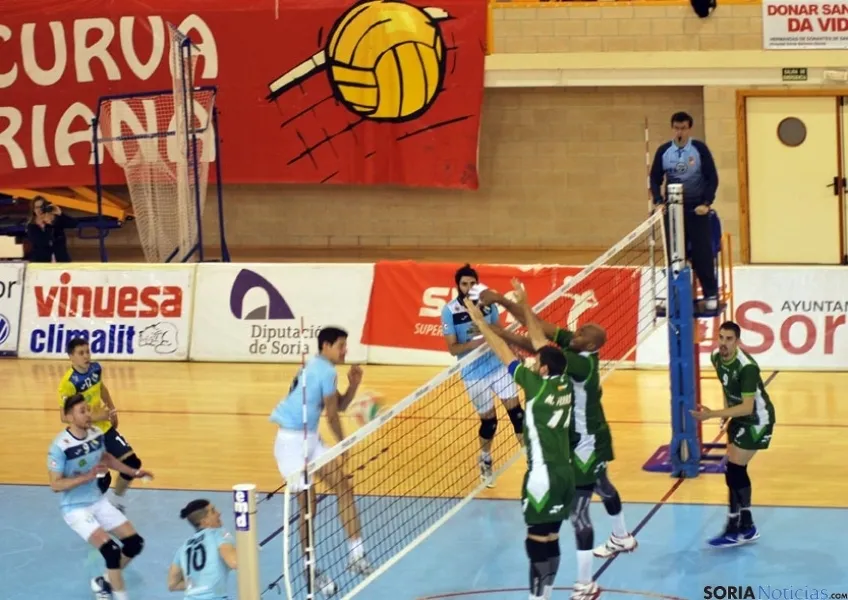 Emoción en el voley soriano./SN 