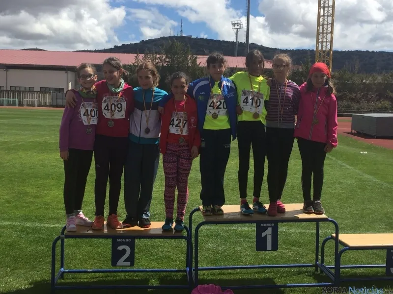 Foto 9 - Buen ambiente en el cierre del Provincial Escolar de atletismo