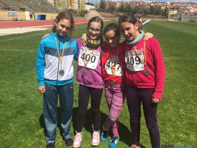 Foto 7 - Buen ambiente en el cierre del Provincial Escolar de atletismo