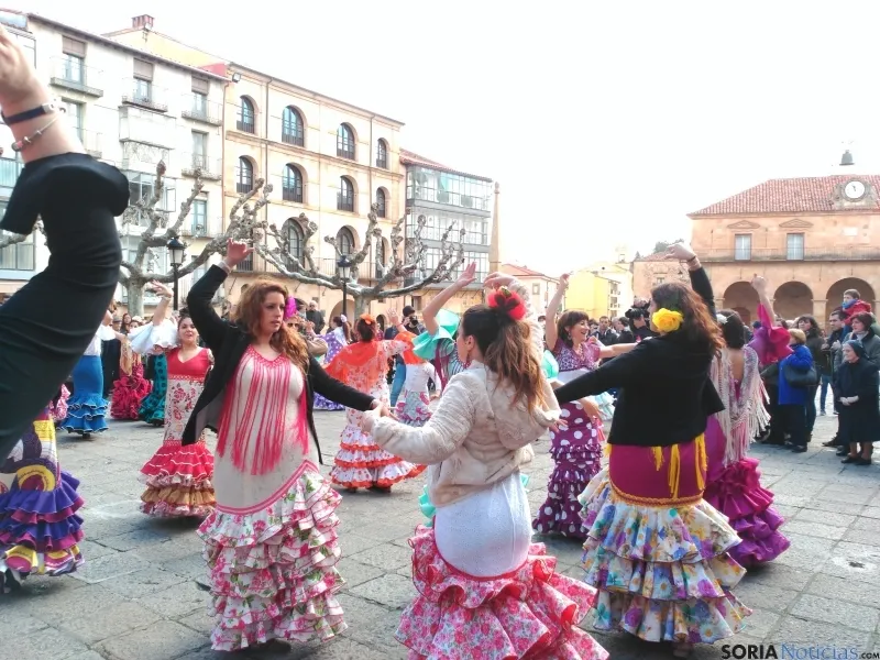 Sevillanas en la plaza Mayor