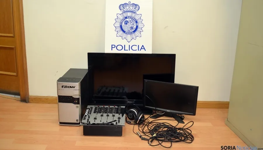 Objetos recuperados en los robos.