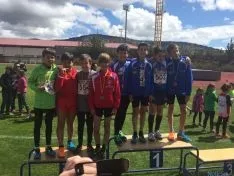 Foto 6 - Buen ambiente en el cierre del Provincial Escolar de atletismo