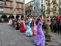 Sevillanas en la plaza Mayor
