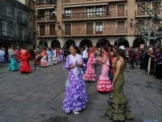 Sevillanas en la plaza Mayor