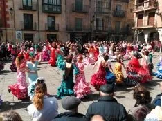 Sevillanas en la plaza Mayor
