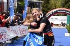 Duatlón relevos élite femenino. /Ana Isla