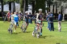 Duatlón relevos élite masculino. /Ana Isla
