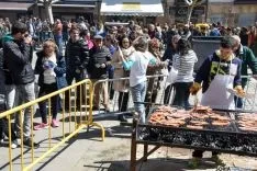 Operación bocata a favor de Manos Unidas. /Ana Isla