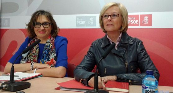 María Irigoyen (dcha.) y Carmen Pereira, este viernes. / SN