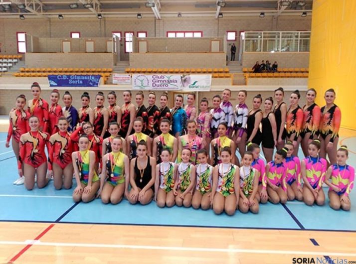 Gimnastas sorianas que participaron en el Regional.