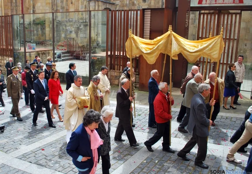 Una imagen de la procesión del Corpus este domingo en Soria. / SN