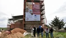 Obras de restauración en la iglesia de la localidad de Tierras Altas. / Jta.