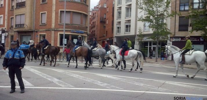 La romería a su paso por la ciudad./SN