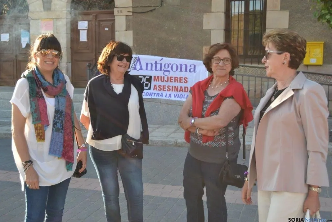 Jornada contra la violencia de género en Navaleno