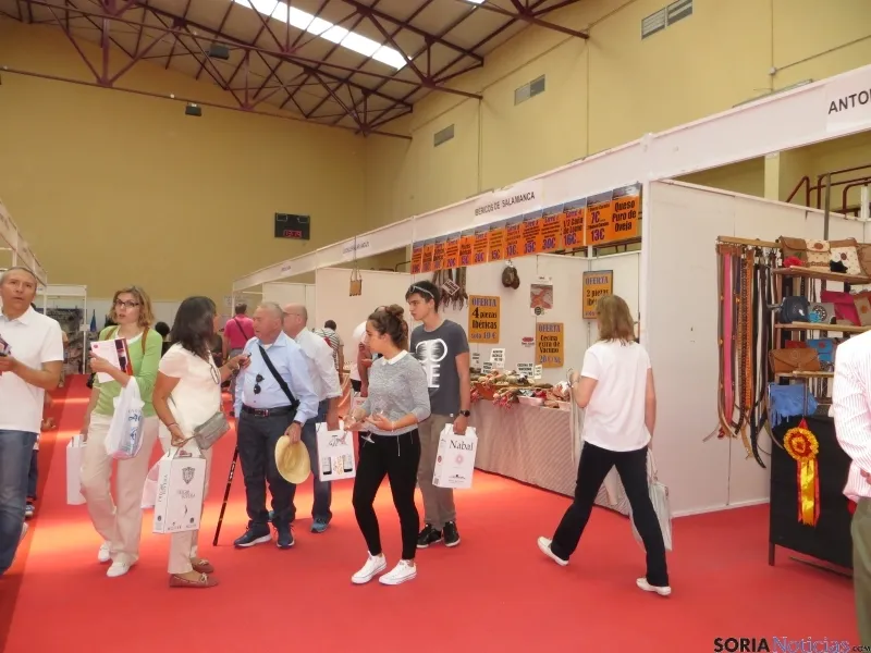 Aspecto de la feria, durante el fin de semana