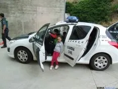 Imagen de las visitas al cuartel./Subdelg