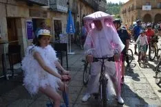 Foto 9 - Cientos de participantes en la fiesta popular de la bicicleta de Soria