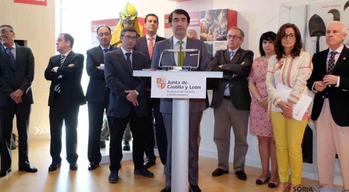 El consejero de Medio Ambiente J. Carlos Suárez-Quiñones (ctro.)/Jta.