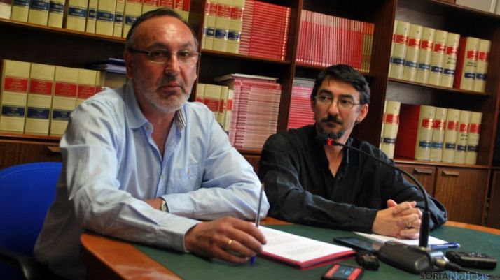 Martínez (izda.) y Romero, este lunes en rueda de prensa./SN