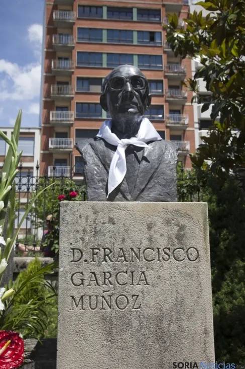 Homenaje Sanjuaneras / María Ferrer