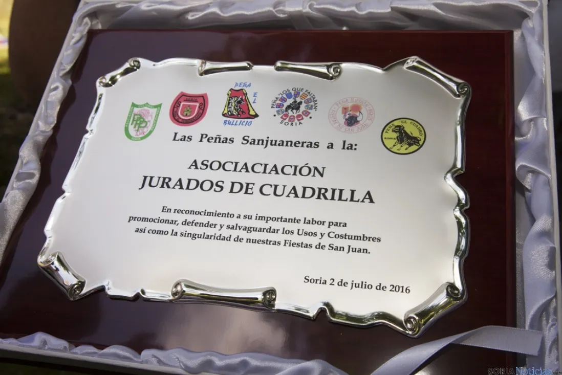 Homenaje Sanjuaneras / María Ferrer