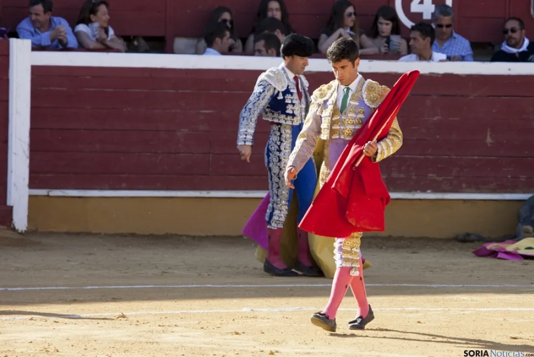 Sábado Ages / María Ferrer