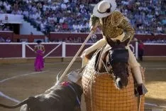 Domingo Calderas / María Ferrer