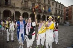 Las Bailas / María Ferrer