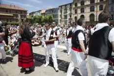 Lunes de Bailas / María Ferrer
