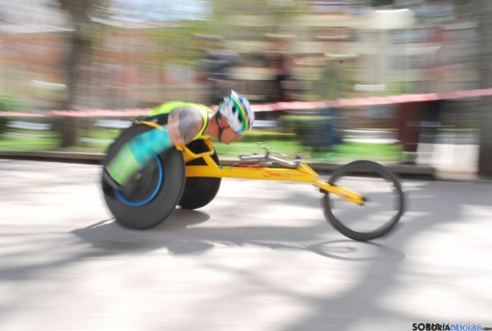 Un deportista con discapacidad en una prueba celebrada en Soria. / SN