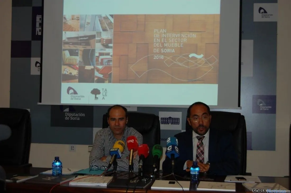 Firma convenio Talea y Diputación