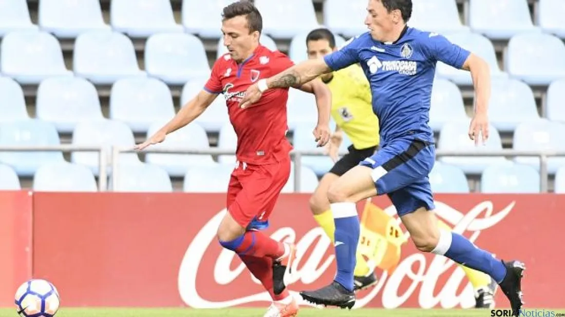 Primeros instantes del partido. LFP
