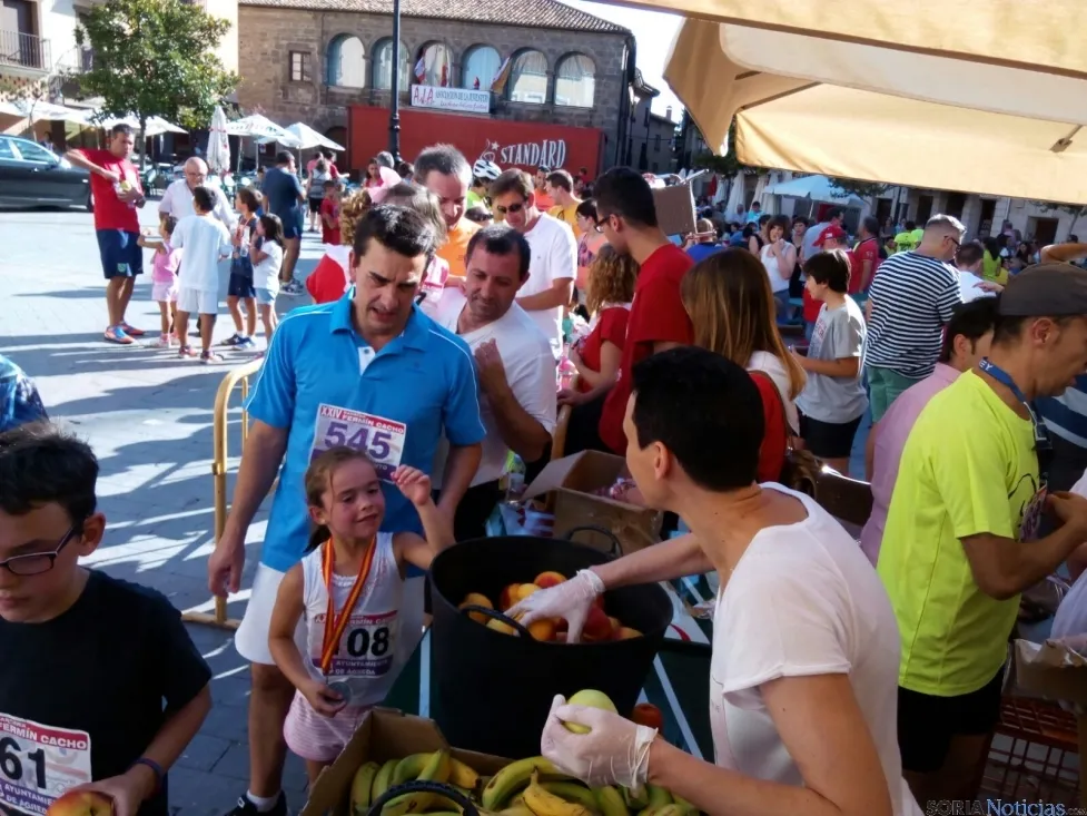 Foto 9 - Alberto Pascual y J&eacute;sica Perea ganan el oro en la XXIV Carrera popular Ferm&iacute;n Cacho