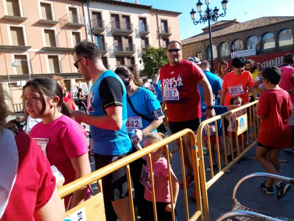 Foto 7 - Alberto Pascual y J&eacute;sica Perea ganan el oro en la XXIV Carrera popular Ferm&iacute;n Cacho