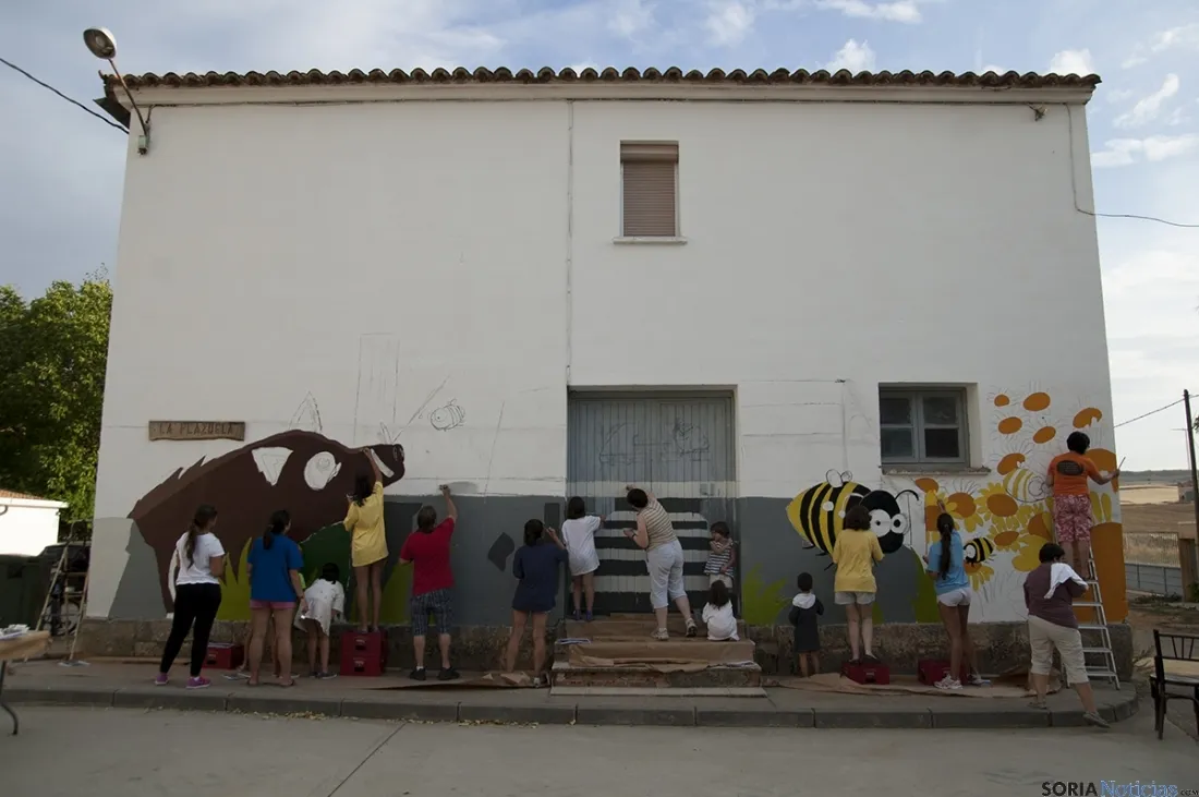 Mural de Pintura en Abión