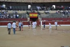 La lluvia presente en las fiestas de El Burgo. AG