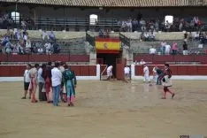 La lluvia presente en las fiestas de El Burgo. AG