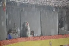 La lluvia presente en las fiestas de El Burgo. AG