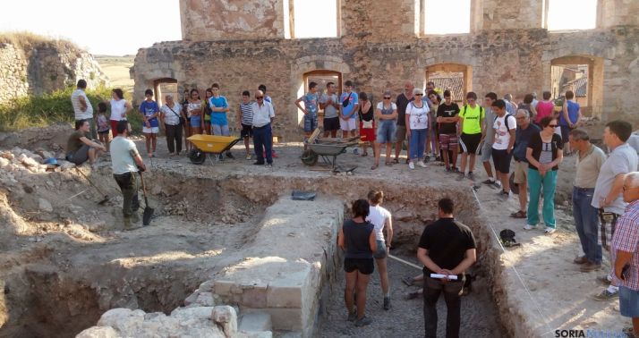 Una de las zonas excavadas en el palacio berlangués.