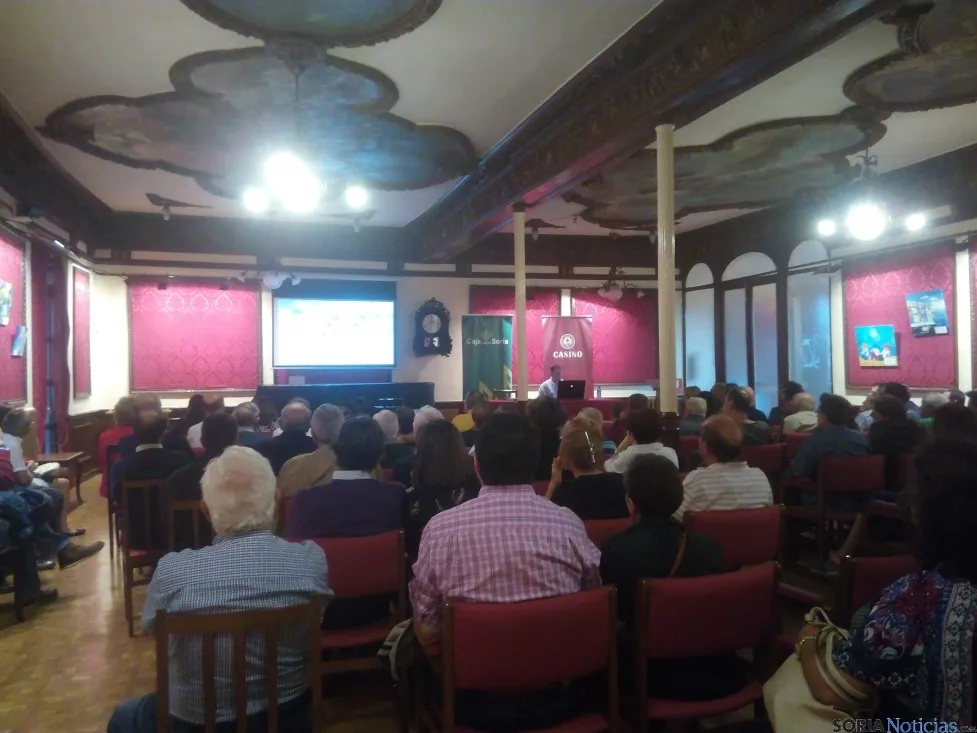 Conferencia 'La Fauna Soriana' en el Círculo Amistad Numancia./SN