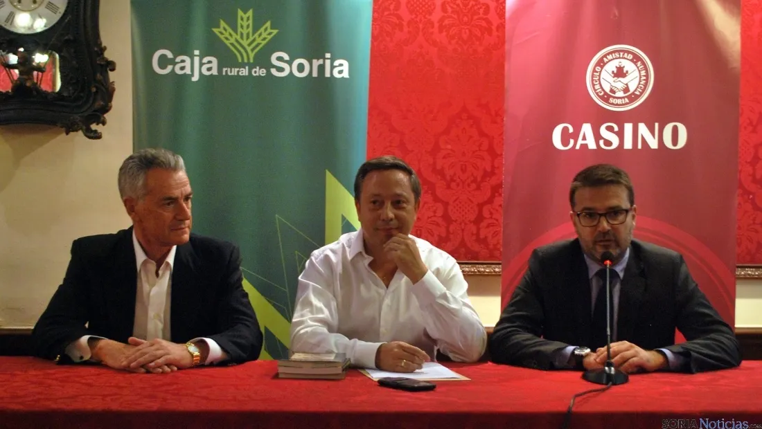 Palomar (izda.), Sainz y Munilla este lunes./SN
